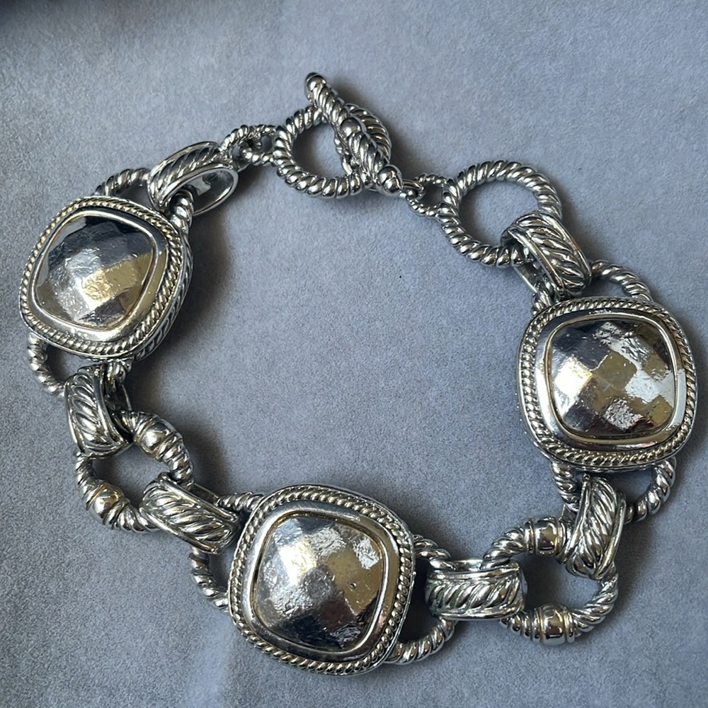 Elegant Brighton Silver tone Bracelet